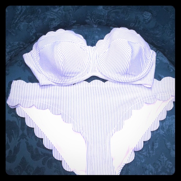 Jessica Simpson Other - Jessica Simpson Scalloped Bikini Blue Stripe Sz XL